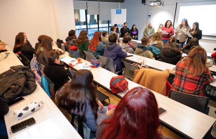 Experiencias desde el aula y los territorios protagonizaron jornada formativa de la carrera de Pedagogía en Educación Básica