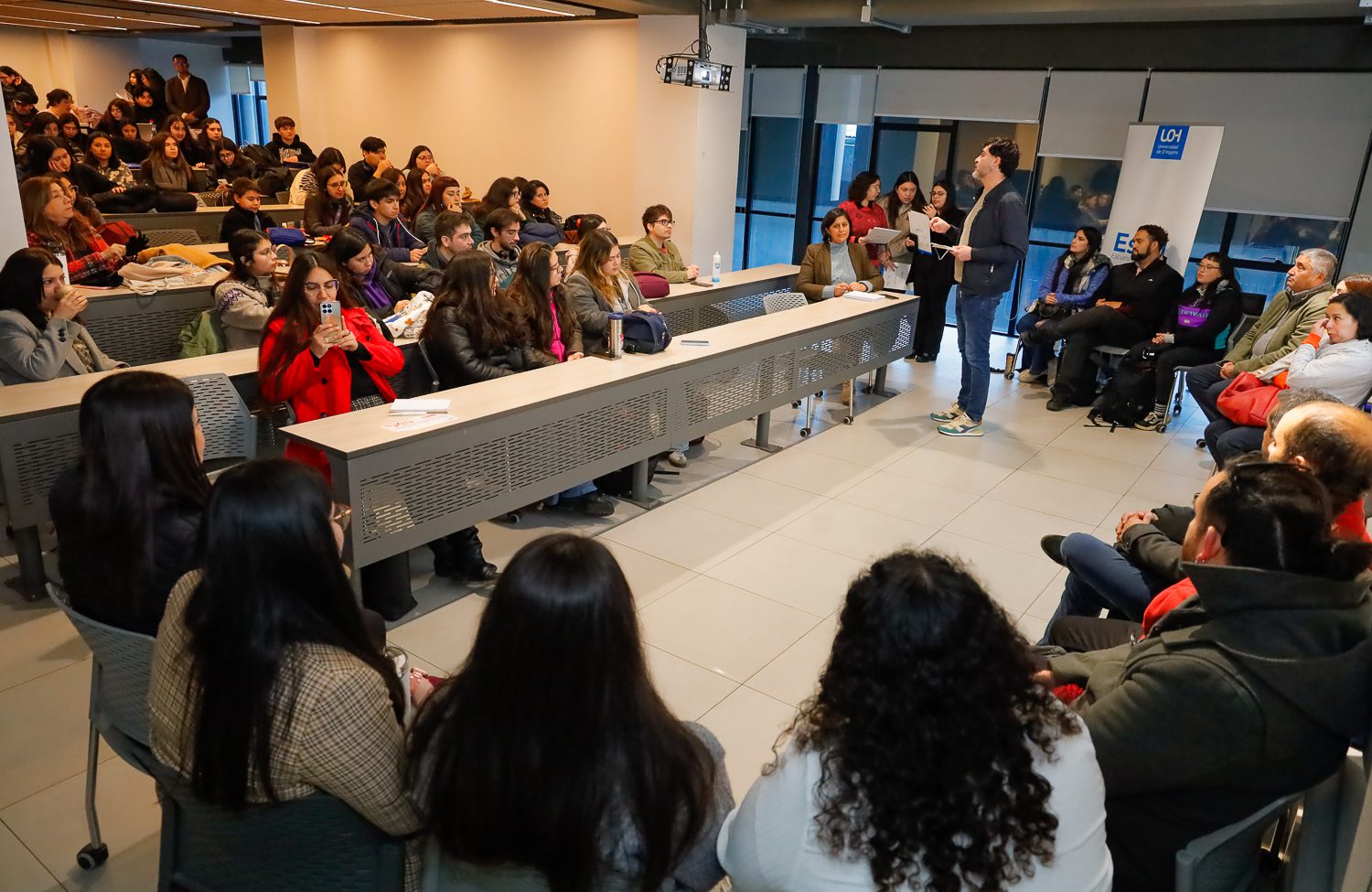 Experiencias desde el aula y los territorios protagonizaron jornada formativa de la carrera de Pedagogía en Educación Básica
