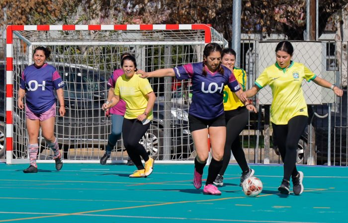 Capitanas y capitanes que inspiran: Paula Farías y Patricio Lisboa lideraron los títulos en el futbolito UOH