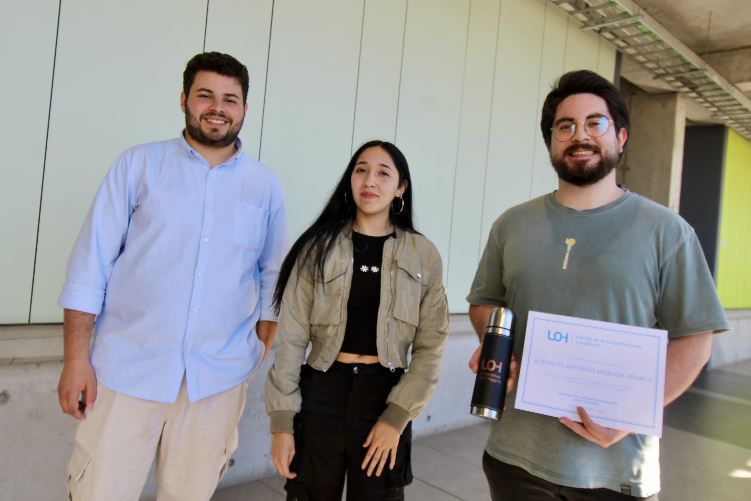 UAE conecta con nuevas/os integrantes este semestre: Jornada de Inducción y reconocimiento a tutoras/es pares