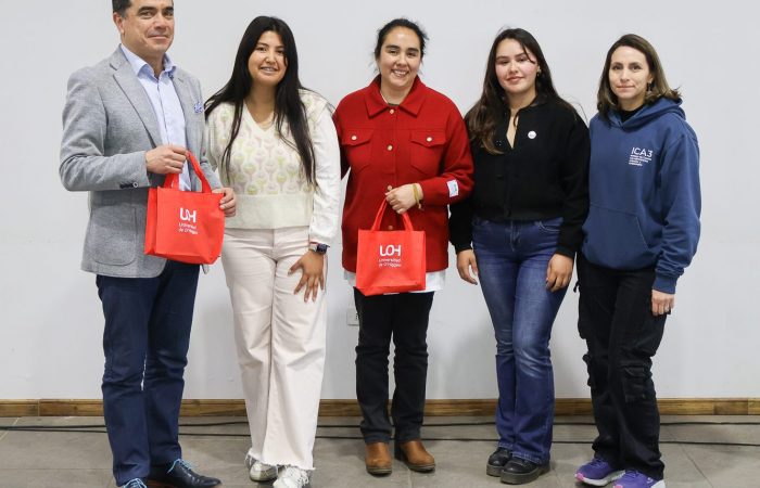 Proyecto VCM - ICA3 - Peralillo-9 Estudiantes UOH promueven el conocimiento y la protección de la flora nativa en Peralillo