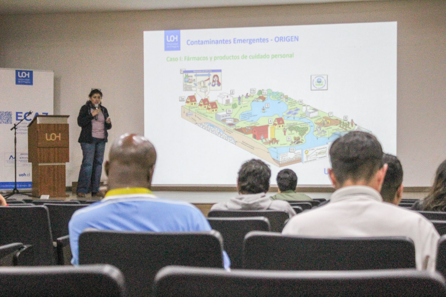Seminario abordó los riesgos de los contaminantes emergentes en el agua y su impacto en los ecosistemas