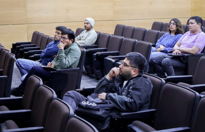 Seminario abordó estrategias para reducir el uso de antimicrobianos en la salmonicultura