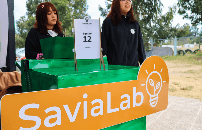 Estudiantes de O’Higgins presentaron innovadoras soluciones en Congreso SaviaLab 2025 SaviaLab