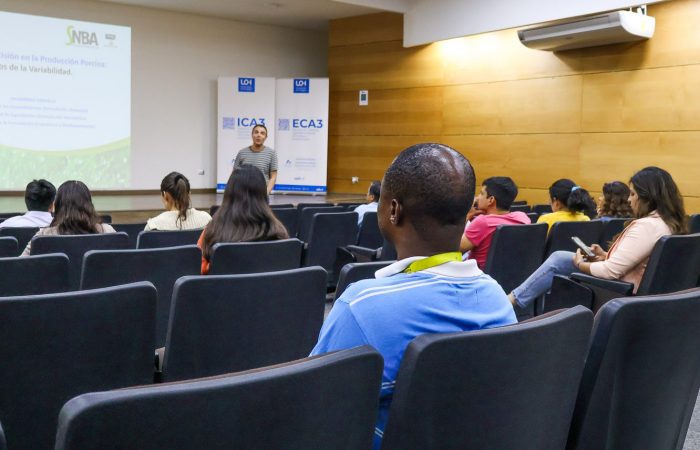 Experto expuso sobre variabilidad y eficiencia en la producción porcina en seminario internacional