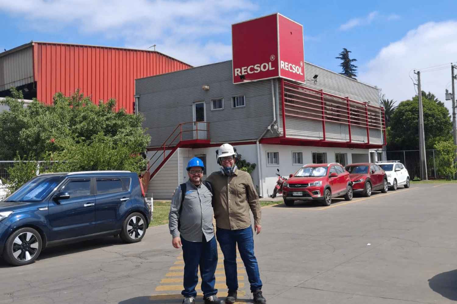 Escuela de Ingeniería UOH consolida alianza con Recsol proyectando prácticas y pasantías profesionales para estudiantes