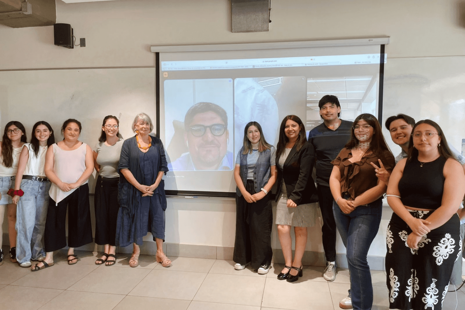 Del aula a la escritura Pedagogía en Educación Básica promueve encuentros con autores y editoriales Del aula a la escritura: Pedagogía en Educación Básica promueve encuentros con autores y editoriales