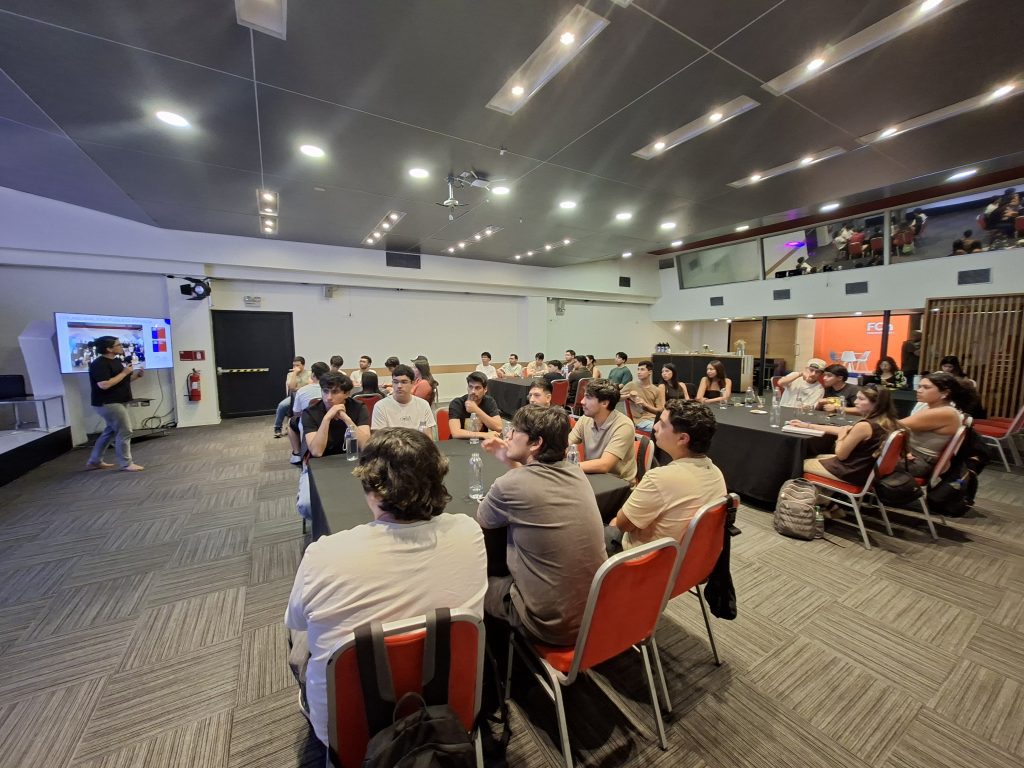 Estudiantes de Ingeniería Civil Industrial UOH Estudiantes de Ingeniería Civil Industrial UOH