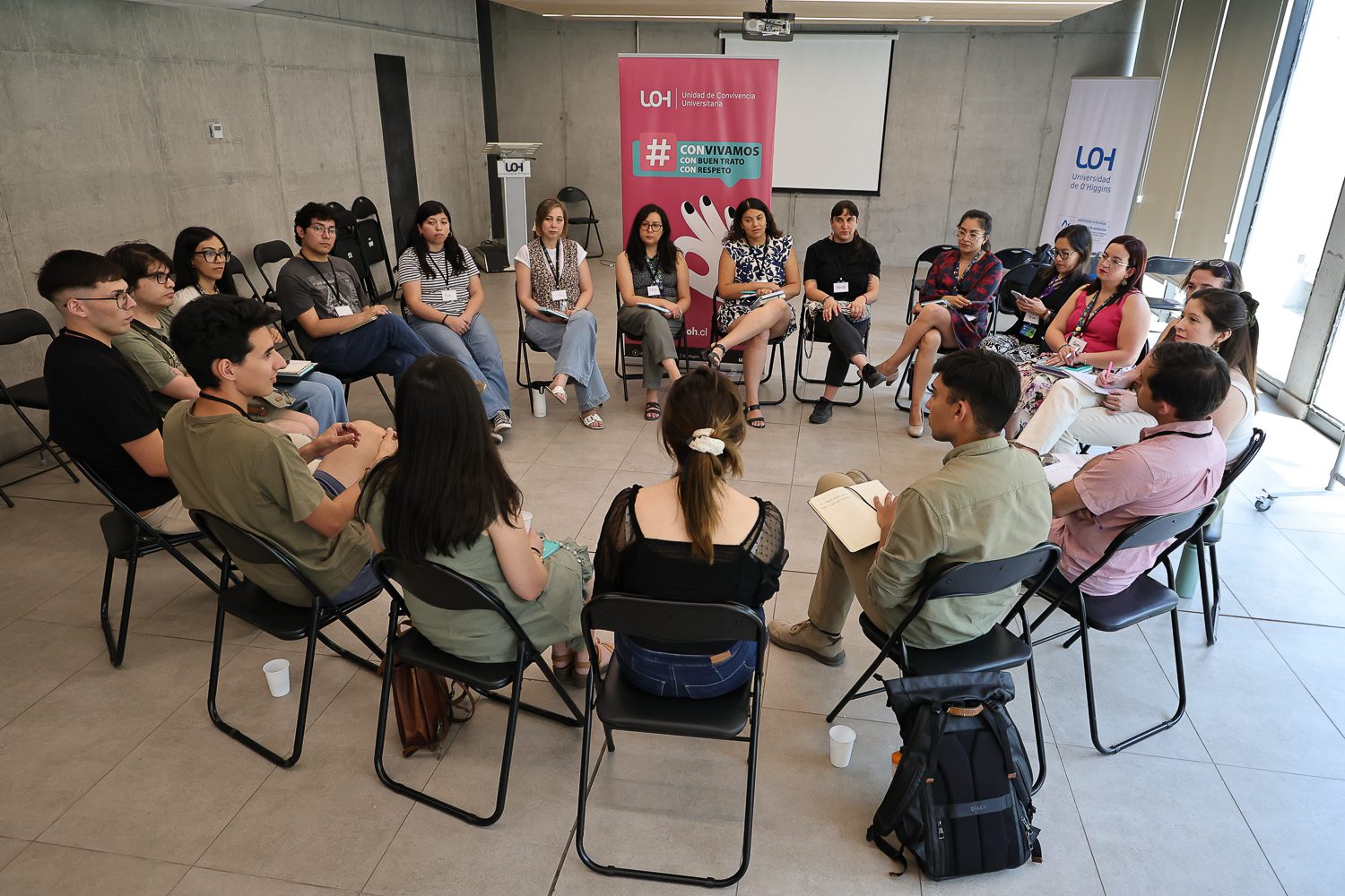 Unidad de Convivencia Universitaria impulsó instancia de diálogo comunitario