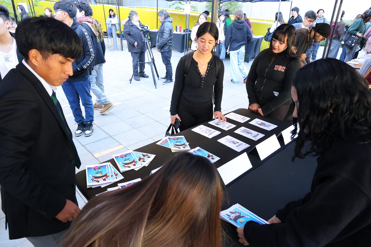Cuarta Feria del Libro UOH: una muestra de interculturalidad
