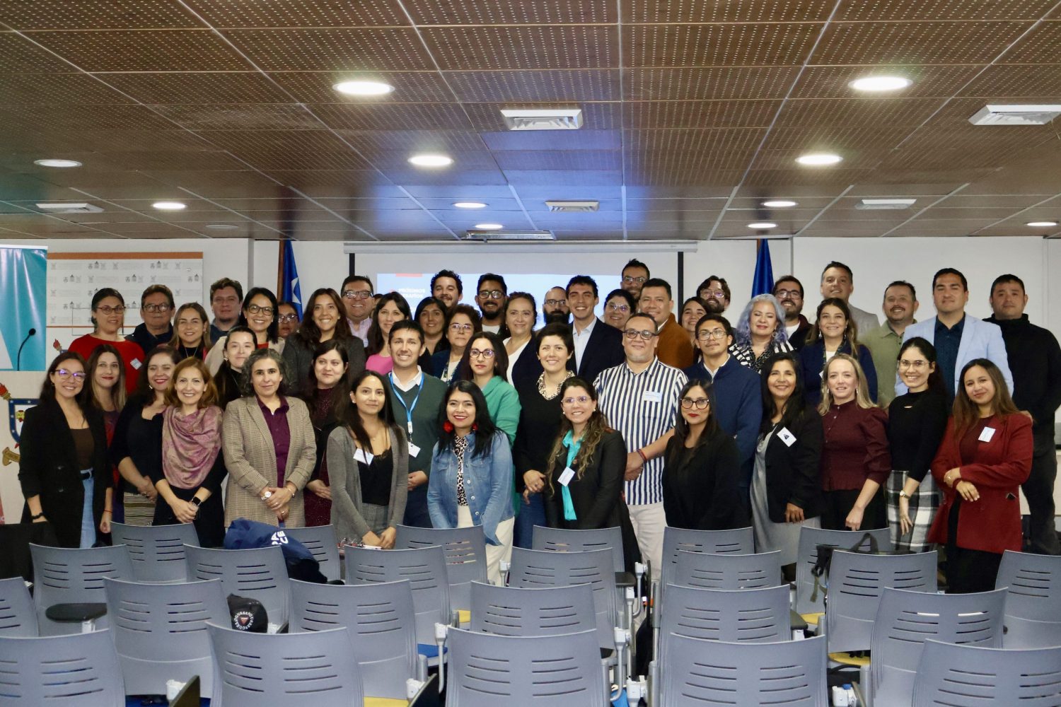 “El Programa PACE continúa”: jefe DIVIA de la Subsecretaría de Educación Superior expuso ante coordinaciones ejecutivas