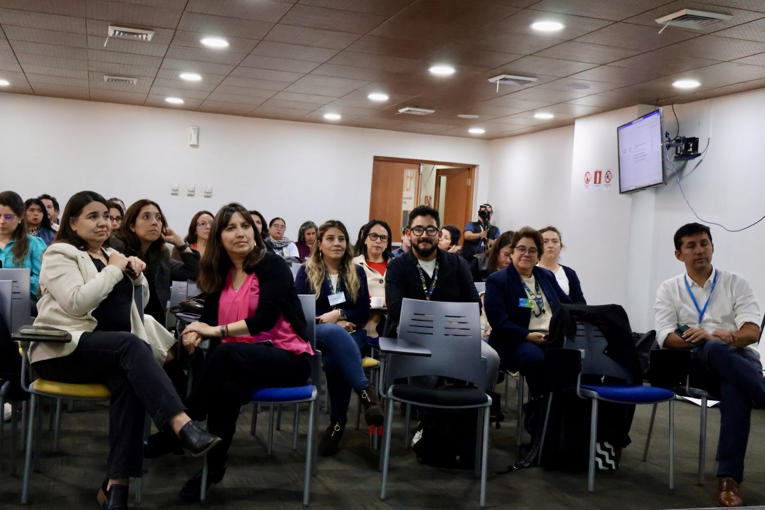 “El Programa PACE continúa”: jefe DIVIA de la Subsecretaría de Educación Superior expuso ante coordinaciones ejecutivas