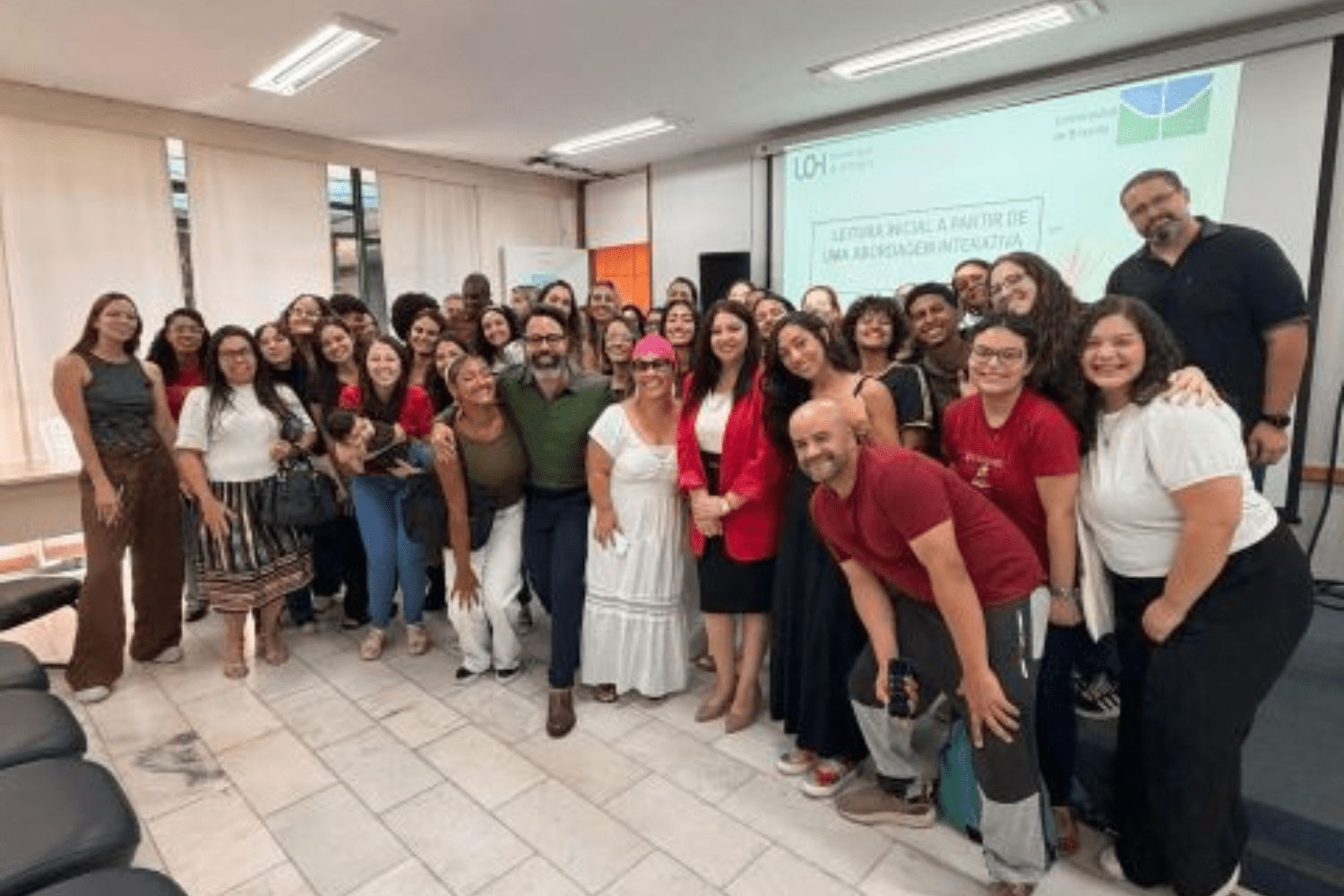 Docente de la Escuela de Educación UOH realizó intercambio académico sobre alfabetización inicial en Brasil