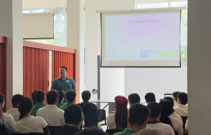 Audiencia tecnop II (1) Investigador del ICA3 impulsa redes de colaboración internacional durante visita académica en Colombia