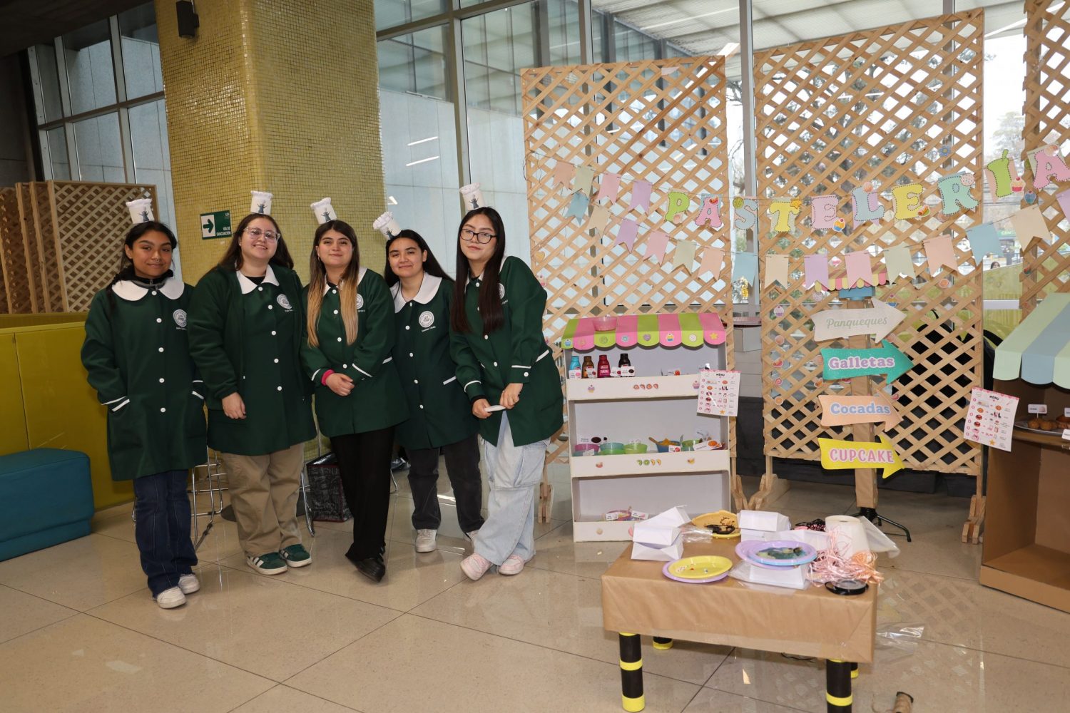 4S2A7304 Estudiantes de Pedagogía en Educación Parvularia transforman el aprendizaje en experiencias de juego