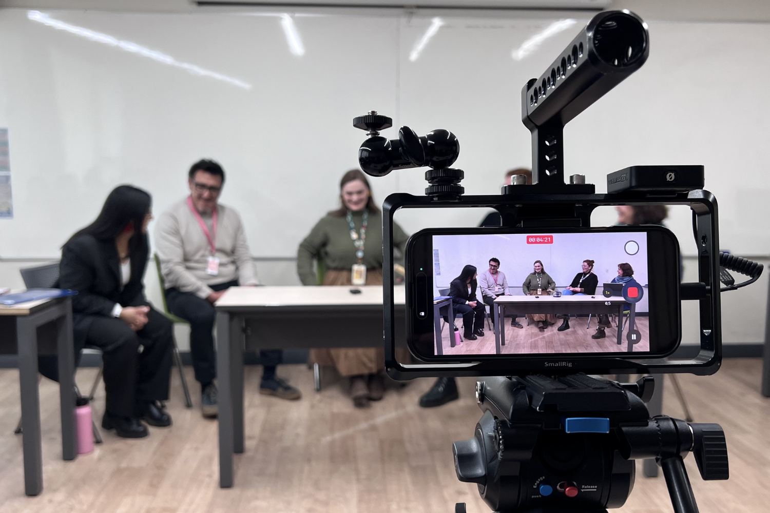 Dirección de Innovación Educativa y Escuela de Ciencias Sociales desarrollan recurso audiovisual para fortalecer la formación práctica en Psicología