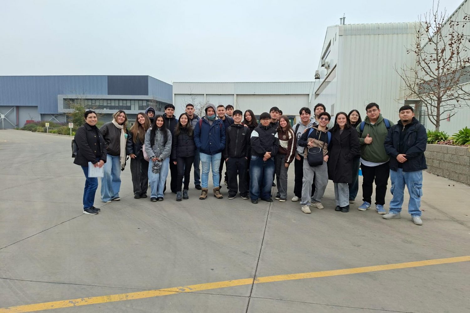 Estudiantes Ingeniería Novatech Estudiantes Ingeniería Novatech
