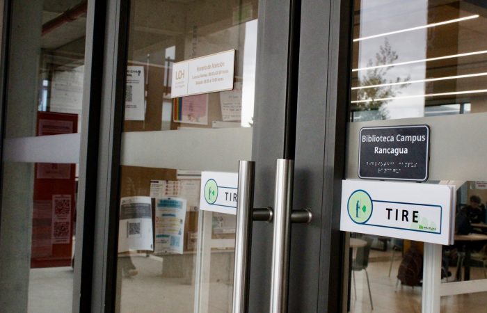 _MG_0429 “Priorizaron nuestra opinión por sobre todo”: estudiantes valoran nueva señalética en Braille para avanzar hacia una UOH más inclusiva