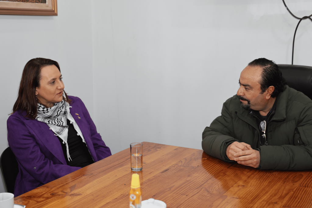 Visita Peralillo 07 Rectora UOH ofrece charla magistral a comunidad de Liceo Bicentenario Víctor Jara de Peralillo y refuerza vínculo con alumnos en el marco del programa PACE