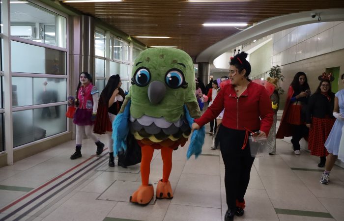 5 (1) Escuela de Salud UOH celebra el Día del Niño con recorrido estudiantil en Hospital Regional de Rancagua