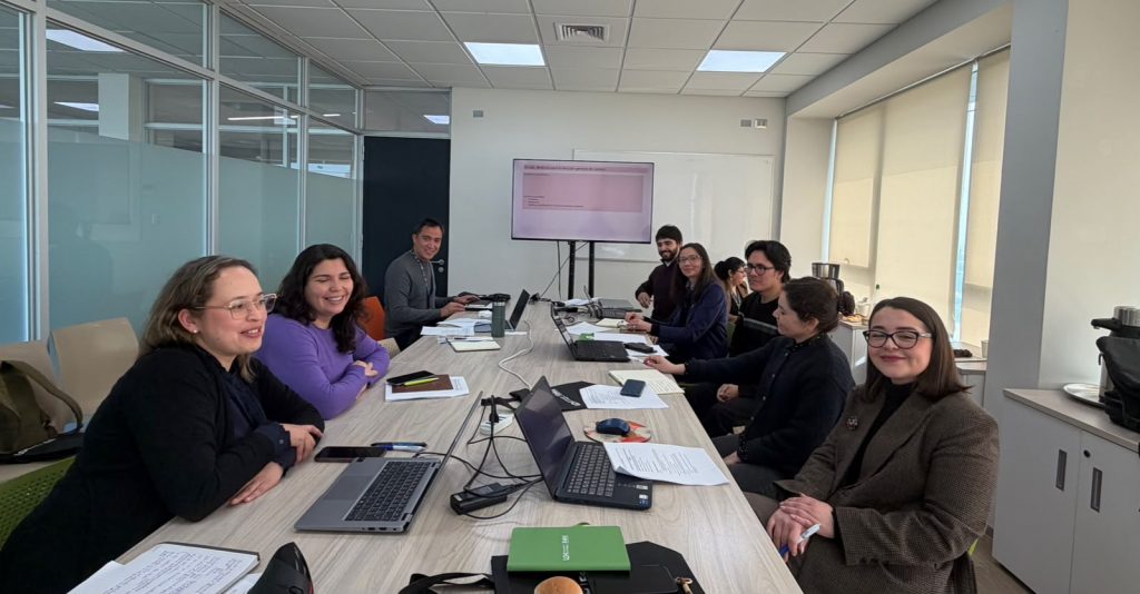 Escuela de Educación fortalece trabajo colaborativo para acompañar trayectorias de futuros docentes