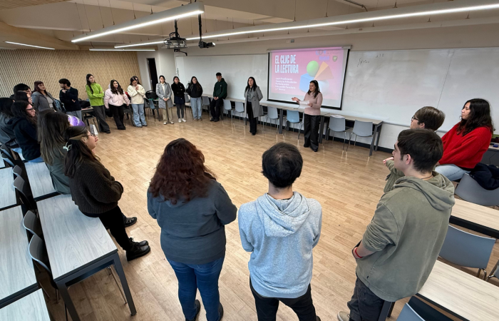 Intercambio didáctico entre la Escuela de Educación UOH y establecimientos escolares fortalece la formación inicial docente Intercambio didáctico entre la Escuela de Educación UOH y establecimientos escolares fortalece la formación inicial docente