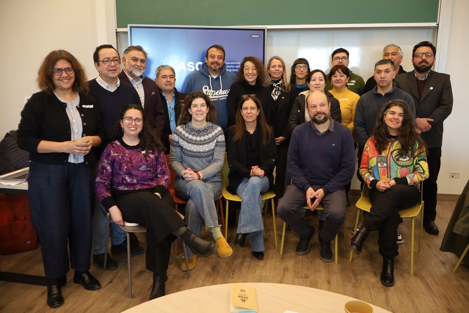 Irles 1 UOH debate mecanismos de autoridad y regulación social en Mesa Regional de Atención a Víctimas