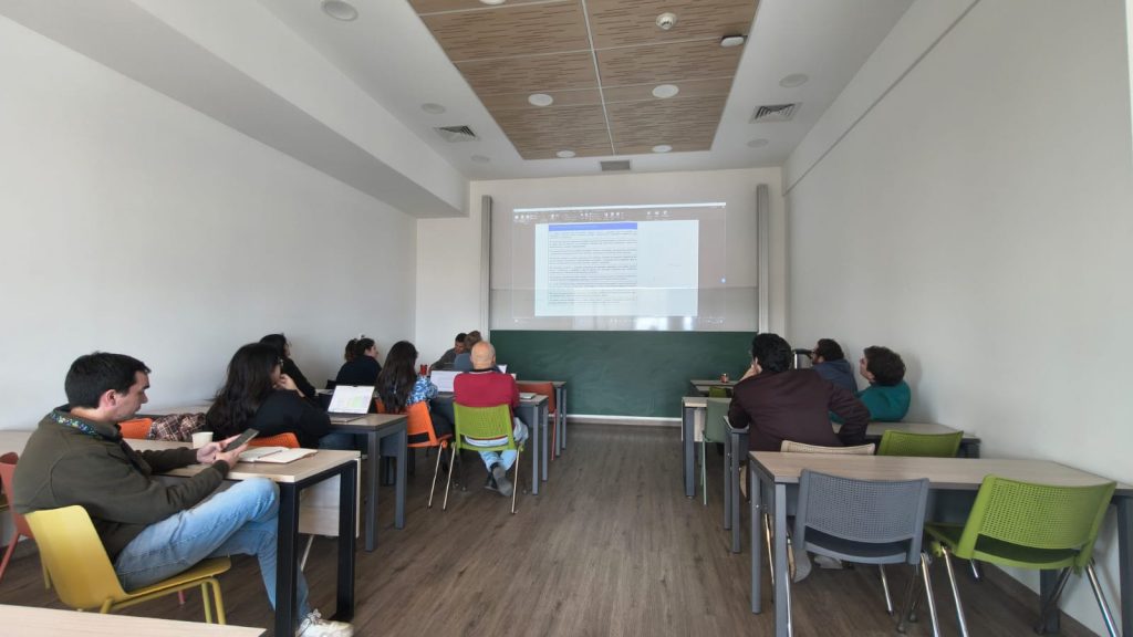 Escuela de Ingeniería culmina actualización macrocurricular en sus seis especialidades Escuela de Ingeniería culmina actualización macrocurricular en sus seis especialidades